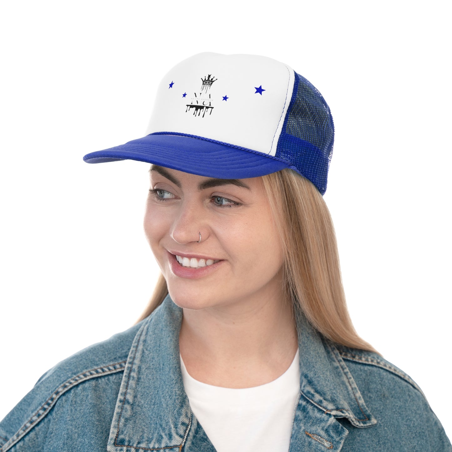 Stylish Na'cho Average Brand Trucker Cap with Dripping Crown Design